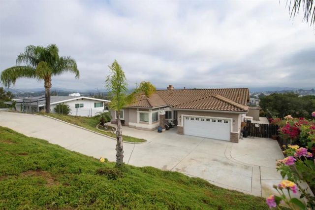 120 N Upas, Escondido, CA 92025