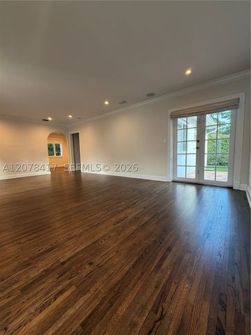 4943 Riviera Dr -, Coral Gables, FL 33146