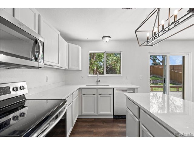 10327 Woodrose Ln, Highlands Ranch, CO 80129