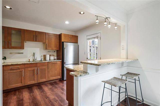25 Independence Place NW, Atlanta, GA 30318