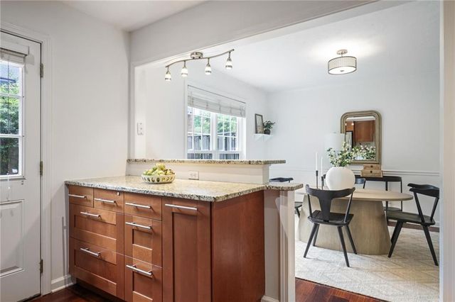 25 Independence Place NW, Atlanta, GA 30318