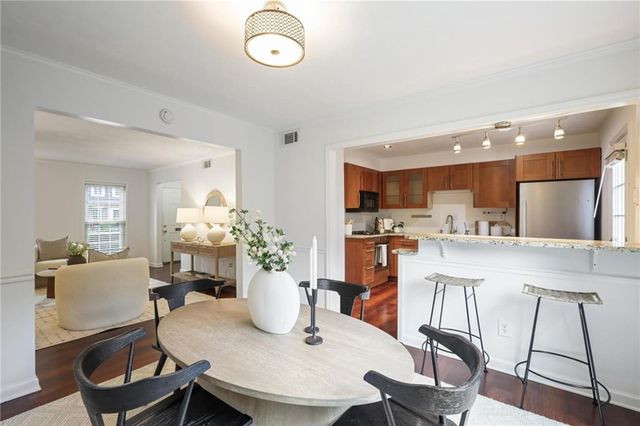 25 Independence Place NW, Atlanta, GA 30318