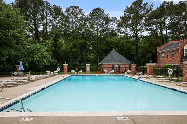 25 Independence Place NW, Atlanta, GA 30318