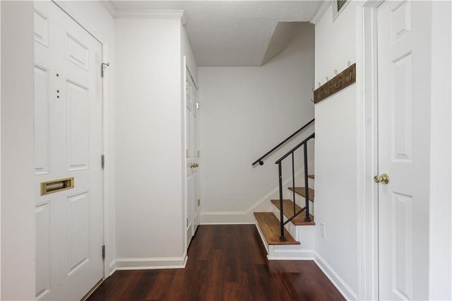 25 Independence Place NW, Atlanta, GA 30318