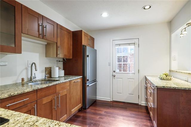 25 Independence Place NW, Atlanta, GA 30318