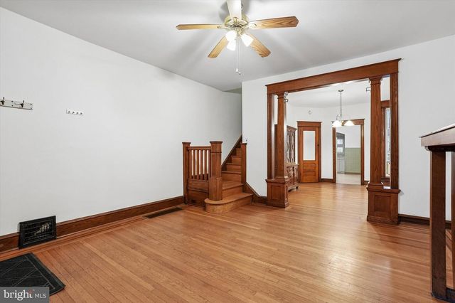 868 N 27TH ST, Philadelphia, PA 19130