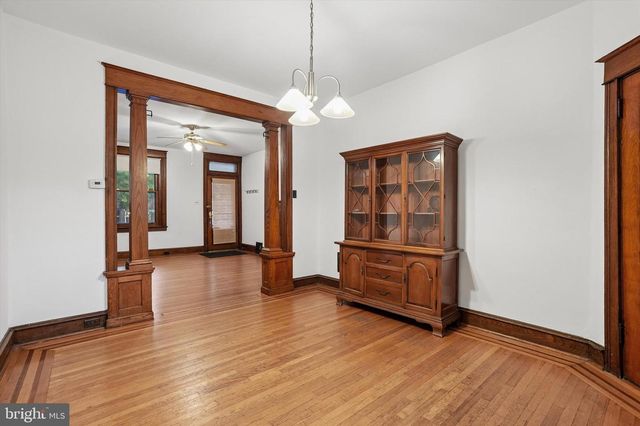 868 N 27TH ST, Philadelphia, PA 19130