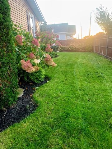 214 Grand Avenue, Pawtucket, RI 02861