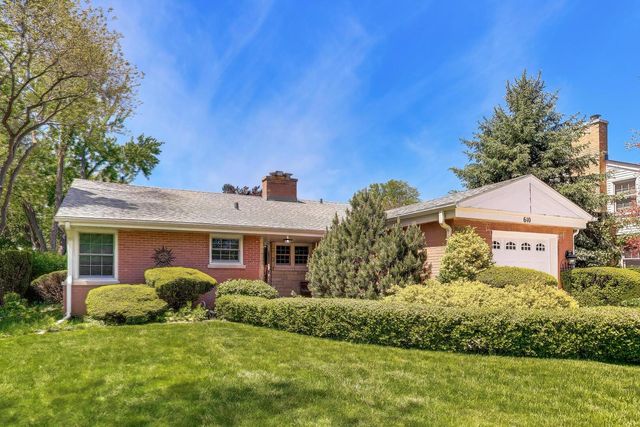 610 S Nawata Avenue, Mount Prospect, IL 60056