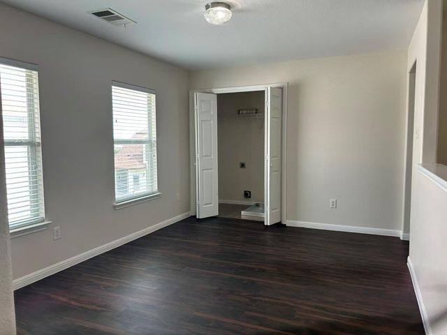 3703 Holden CT, Round Rock, TX 78665