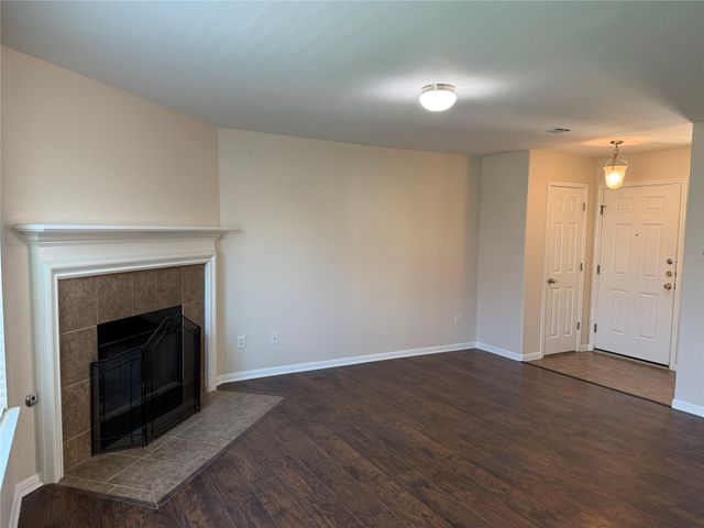3703 Holden CT, Round Rock, TX 78665