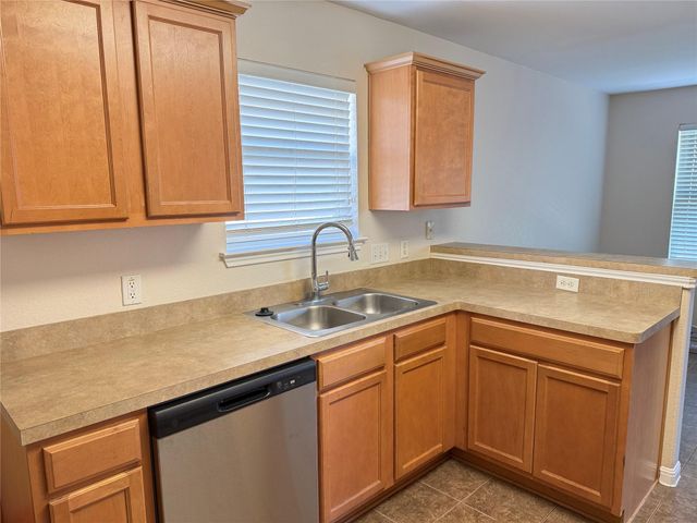 3703 Holden CT, Round Rock, TX 78665