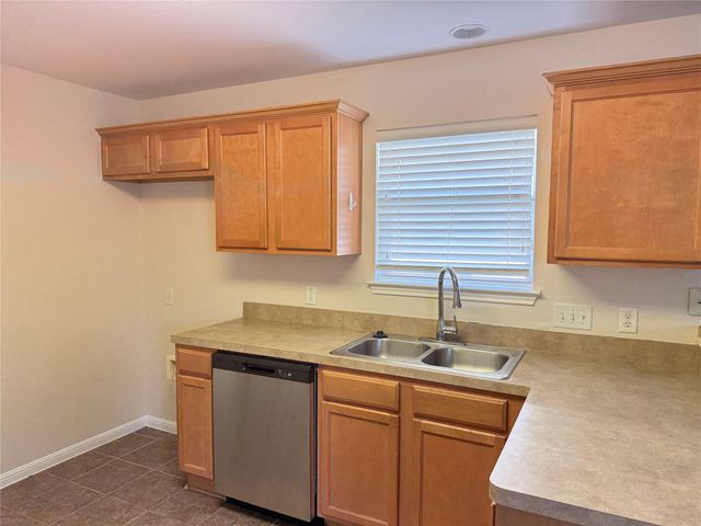 3703 Holden CT, Round Rock, TX 78665