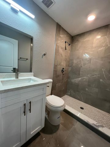 129 Euclid Boulevard, Lantana, FL 33462