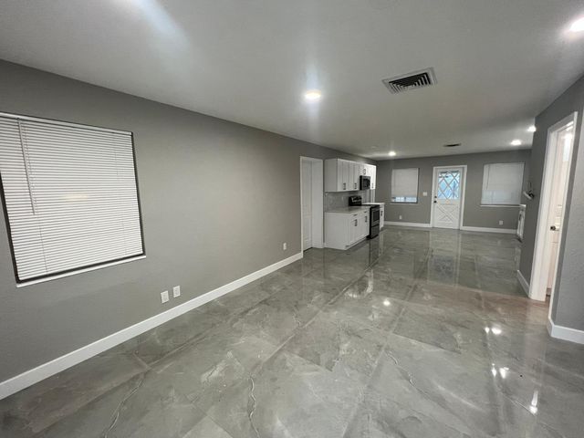 129 Euclid Boulevard, Lantana, FL 33462