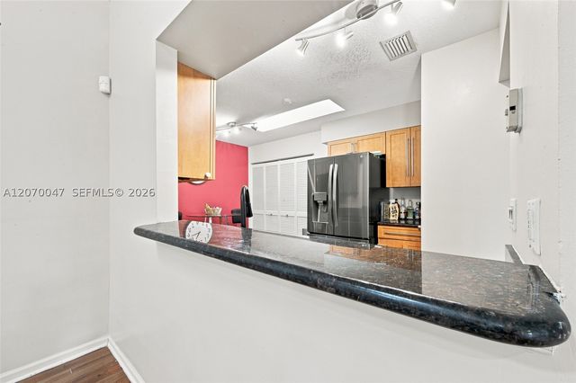 10852 Cypress Glen Dr, Coral Springs, FL 33071