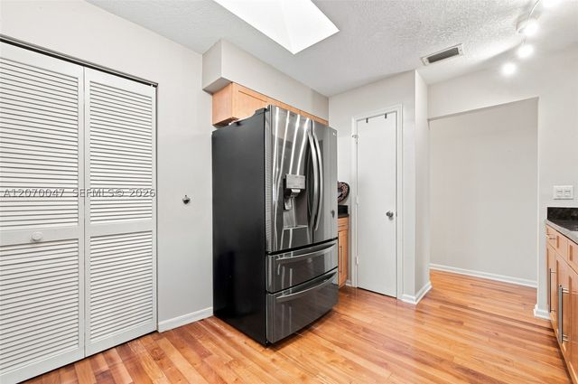 10852 Cypress Glen Dr, Coral Springs, FL 33071