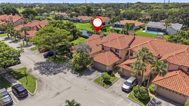 10852 Cypress Glen Dr, Coral Springs, FL 33071