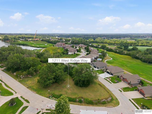1211 W Ridge Way, Ashland, NE 68003