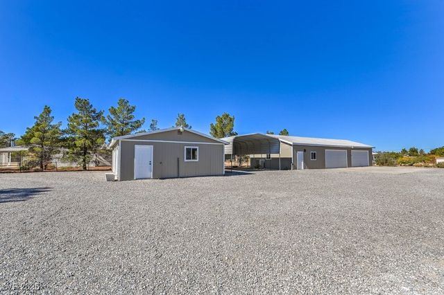 1860 Bank Avenue, Pahrump, NV 89048