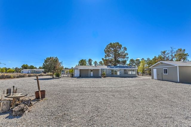 1860 Bank Avenue, Pahrump, NV 89048