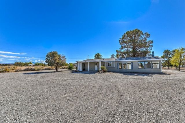 1860 Bank Avenue, Pahrump, NV 89048