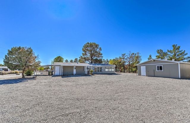 1860 Bank Avenue, Pahrump, NV 89048