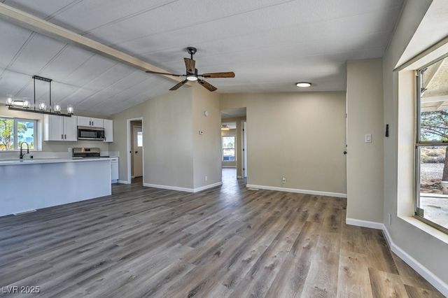 1860 Bank Avenue, Pahrump, NV 89048