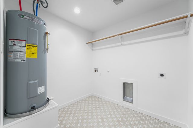 2434 Iroquois Street, Dallas, TX 75212