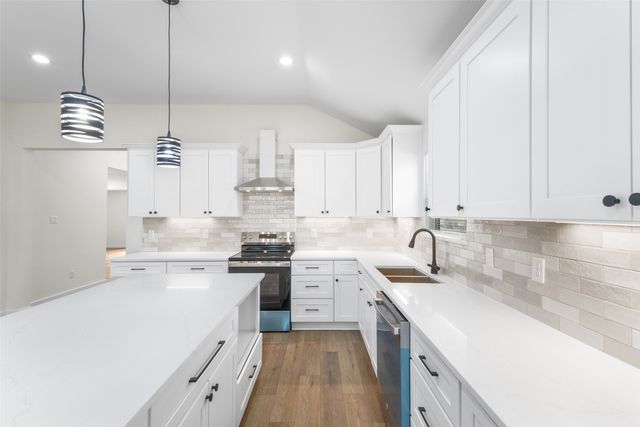 2434 Iroquois Street, Dallas, TX 75212