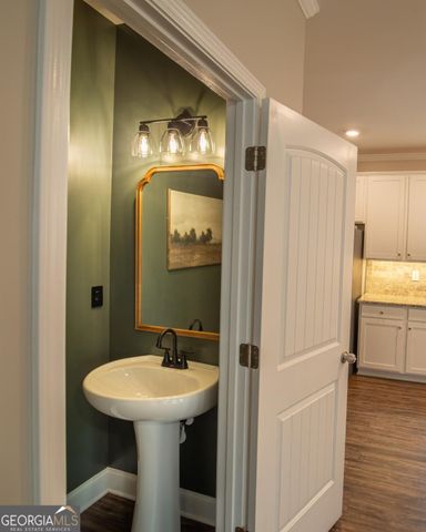 36 NE Thunderhawk Lane NE, Rydal, GA 30171