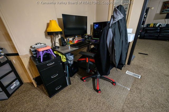 153 Everett Hager Road, Chapmanville, WV 25508