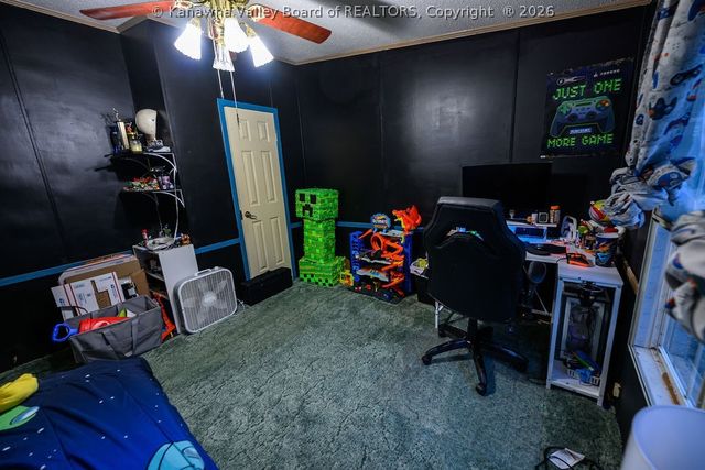 153 Everett Hager Road, Chapmanville, WV 25508