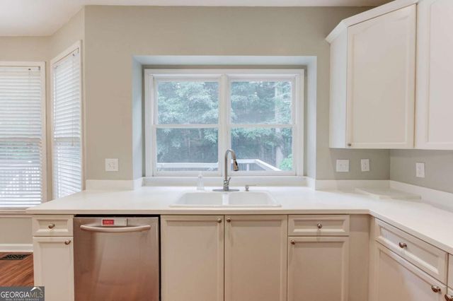 6380 Grand Magnolia Drive, Buford, GA 30518