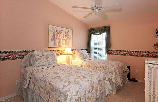 322 Melrose PL 31, Naples, FL 34104