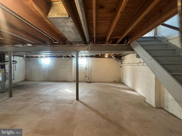 32 ROBERTS DR, Somerdale, NJ 08083