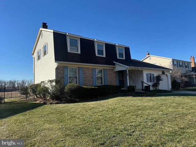 32 ROBERTS DR, Somerdale, NJ 08083