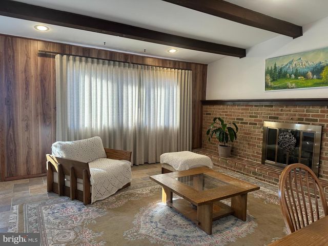 32 ROBERTS DR, Somerdale, NJ 08083