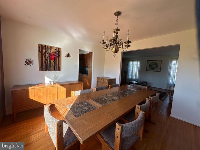 32 ROBERTS DR, Somerdale, NJ 08083