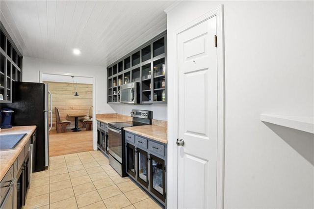 1878 Highway 85, Fayetteville, GA 30215