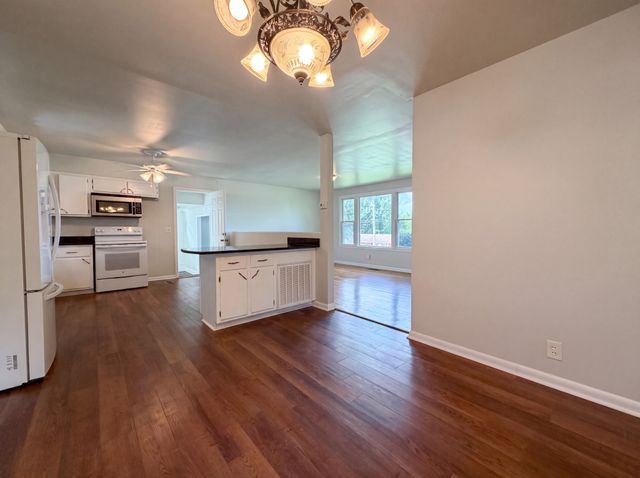 213 Bonnaridge Dr, Hermitage, TN 37076