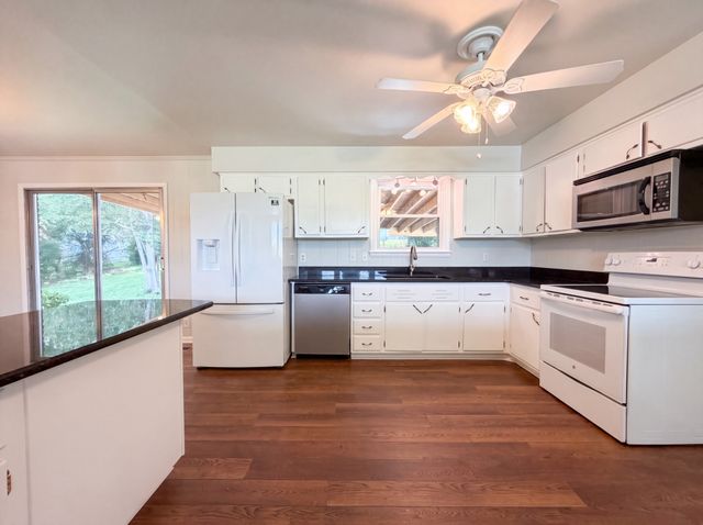 213 Bonnaridge Dr, Hermitage, TN 37076