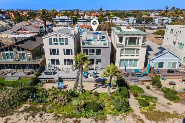 17111 S Pacific Avenue, Sunset Beach, CA 90742