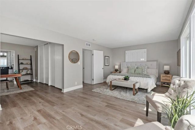 17111 S Pacific Avenue, Sunset Beach, CA 90742