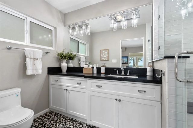 17111 S Pacific Avenue, Sunset Beach, CA 90742