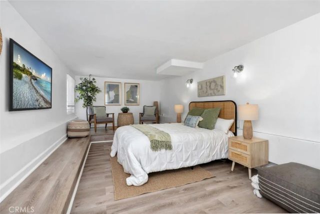 17111 S Pacific Avenue, Sunset Beach, CA 90742