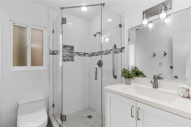 17111 S Pacific Avenue, Sunset Beach, CA 90742