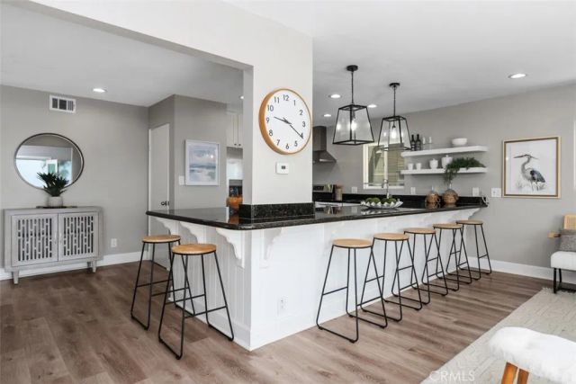 17111 S Pacific Avenue, Sunset Beach, CA 90742