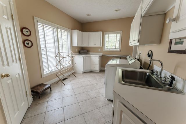444 Sparks Avenue, Jamestown, KY 42629