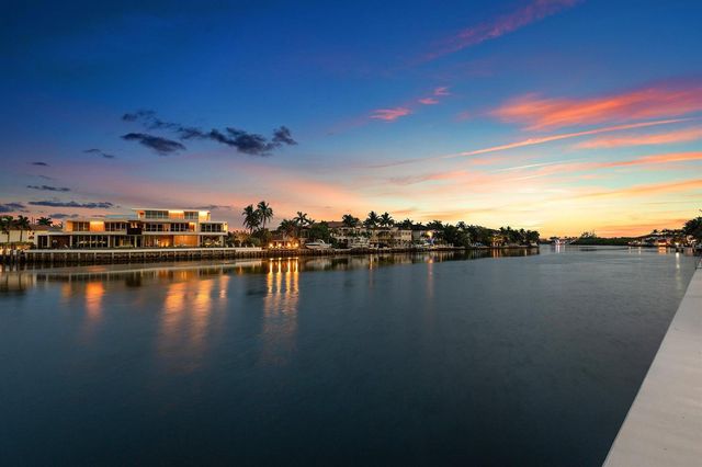 900 E Jeffery Street, Boca Raton, FL 33487